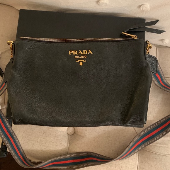 Prada small daino crossbody bag Outlet